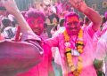 सांगोल्यात ‘शिवसेनेचा भगवा’; नगराध्यक्षपदी आनंदा माने यांचा दणदणीत विजय!