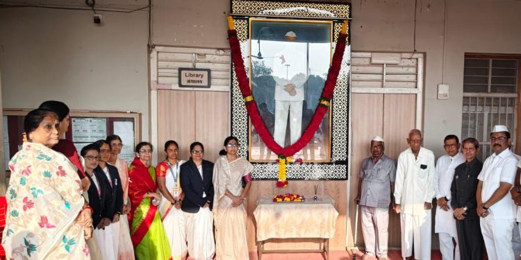 सां.ता.शि.प्र.मंडळ व सांगोला विद्यामंदिरचा ७४ वा वर्धापनदिन उत्साहात संपन्न